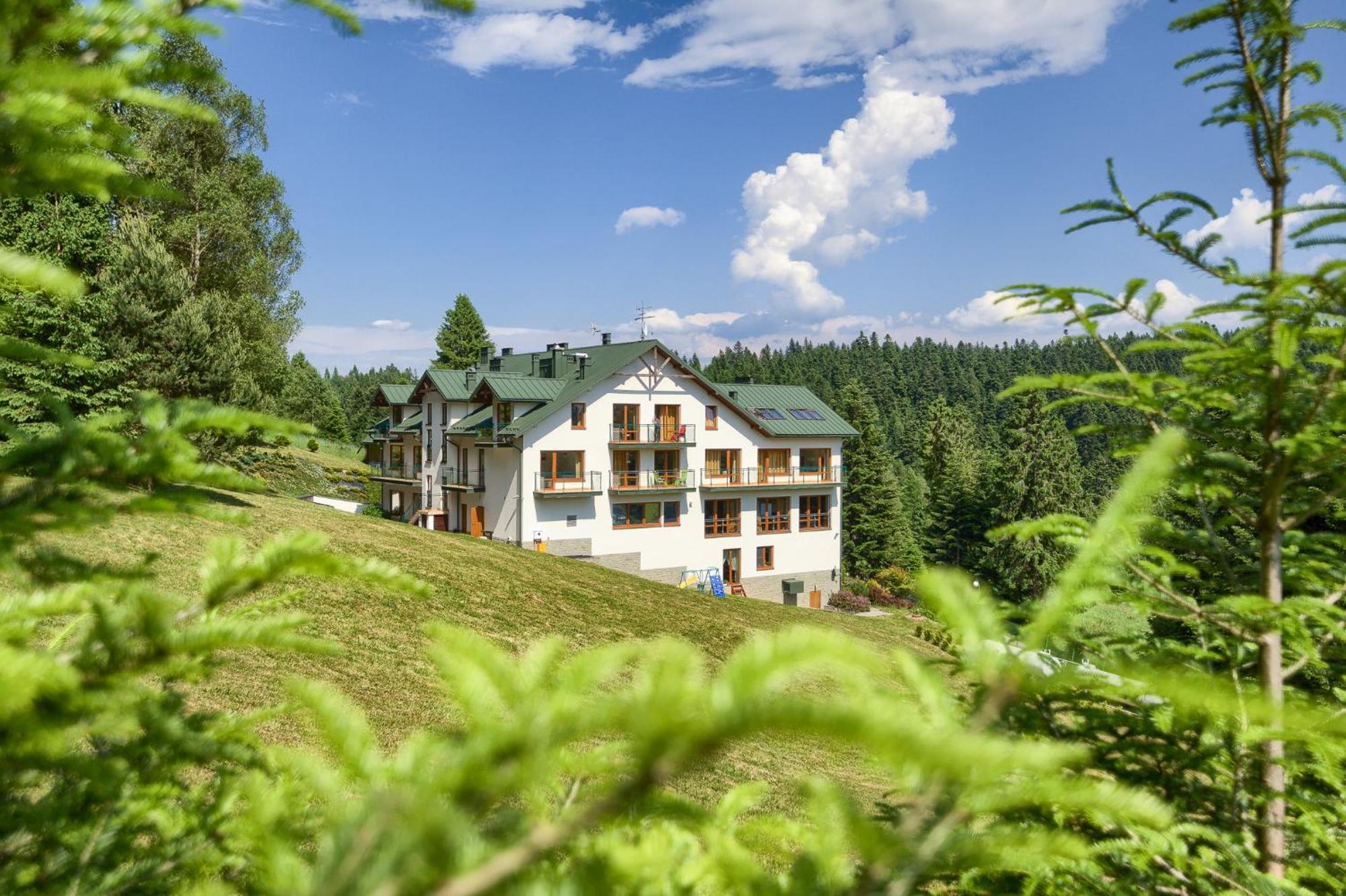 Hotel 4 Pory Roku & Spa Krynica-Zdrój Exterior foto